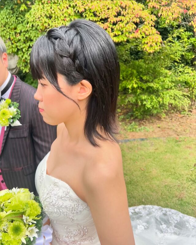 花嫁ヘア‎‪🩵

編み込みでカチューシャ風ヘアアレンジ
 
 #編み込み

Produce by
@ozbridal_official 
@ozbridal_yamanashi 
@ozbridal_slidshow 

@kings_well 

hairmake
@h.m.akky 

#オズブライダル
#ozbridal
#キングスウェルで結婚式 
.
.
特別なヘアメイクで、
大切な一日に寄り添います

ドレスショップだからこそできる
ドレス選びから当日まで
トータル視点でブライダルのプロが
一緒に花嫁姿を作り上げます🪄︎︎⋆*

𓂃𓂃𓂃𓂃𓂃𓂃𓂃𓂃𓂃𓂃𓂃𓂃𓂃

  ヘアメイク受付中です𓈒𓏸︎︎︎︎

 ▷ @weddiurlmaria_hairmake 

𓂃𓂃𓂃𓂃𓂃𓂃𓂃𓂃𓂃𓂃𓂃𓂃𓂃

  𝘞𝘌𝘋𝘋𝘐𝘜𝘙𝘓 𝘔𝘈𝘙𝘐𝘈

📍 山梨県中巨摩郡昭和町飯喰457-5

  𝖳𝖤𝖫  055-225-6307
  𝖨𝗇𝗌𝗍𝖺𝗀𝗋𝖺𝗆 @weddiurlmaria 

 
#ヘアメイク 
#ブライダルヘア 
#ウェディングヘア
#花嫁ヘア 
#持込みヘアメイク
#出張ヘアメイク
#山梨ヘアセット 
#山梨花嫁 
#関東花嫁
#山梨結婚式
#リゾートウェディング山梨 
#山梨ドレスショップ
#ウェデュールマリア
#レストランウェディング 
#リゾートウェディング 
#ウェディングドレス
#フォトウェディング 
#ヘアアレンジ
#前撮りヘア
#みんなのウェディング
#ウェディングニュース 
#dressy花嫁 
#プラコレ #マリクル